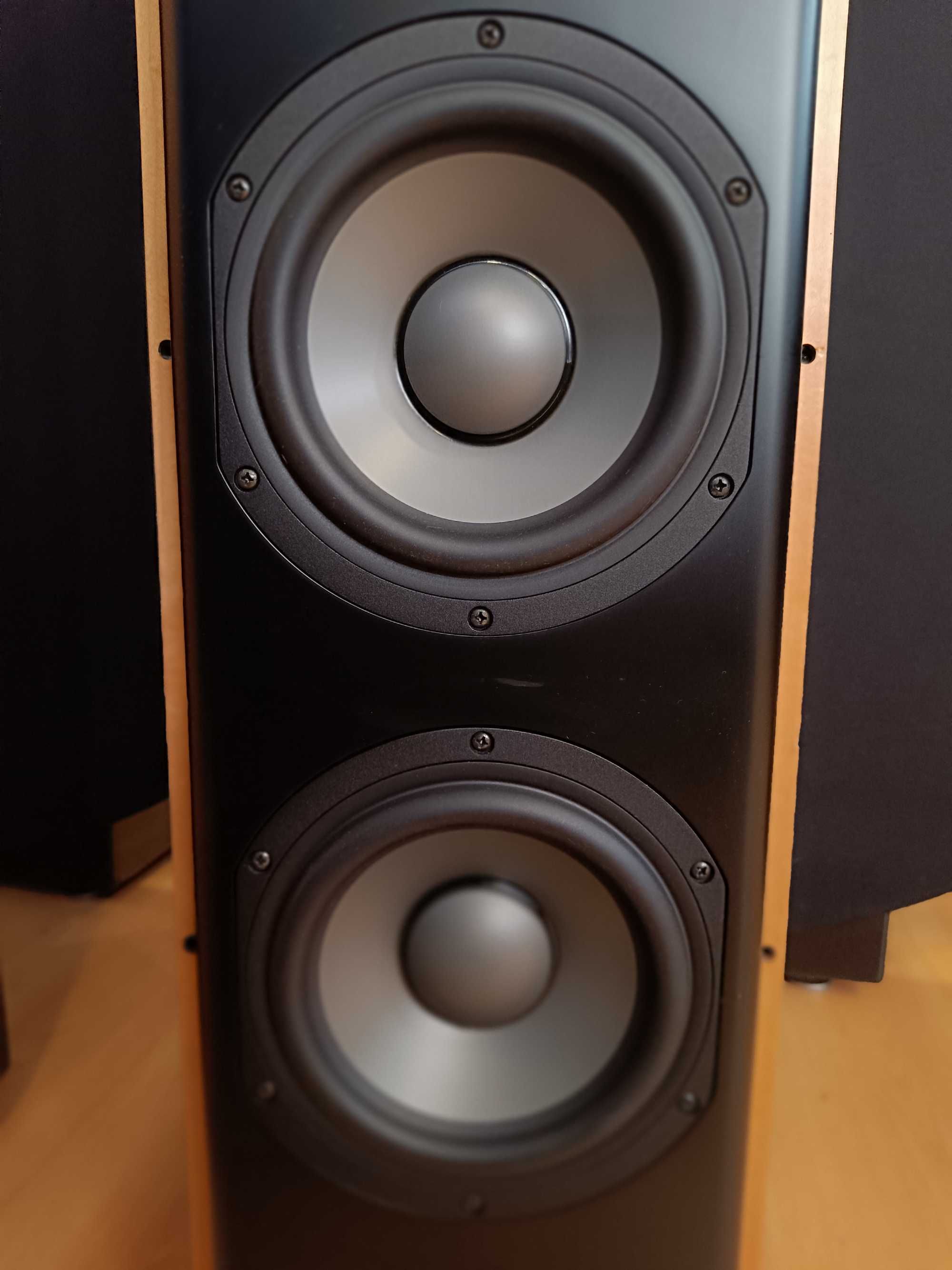 Colunas Revel Performa F32 – Excelência Sonora, Estado Impecável