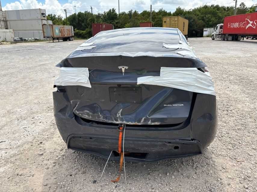 Tesla Model Y Long Range Dual Motor 2023