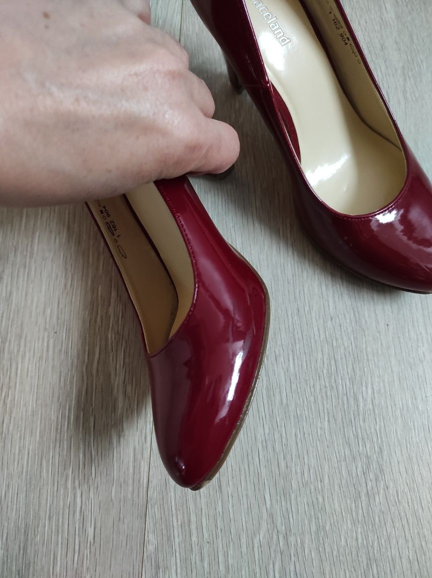 Czółenka buty 36 borodwe