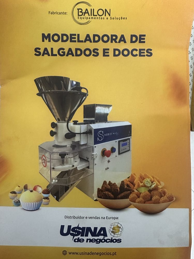 Maquina de salgados e doce Bilon