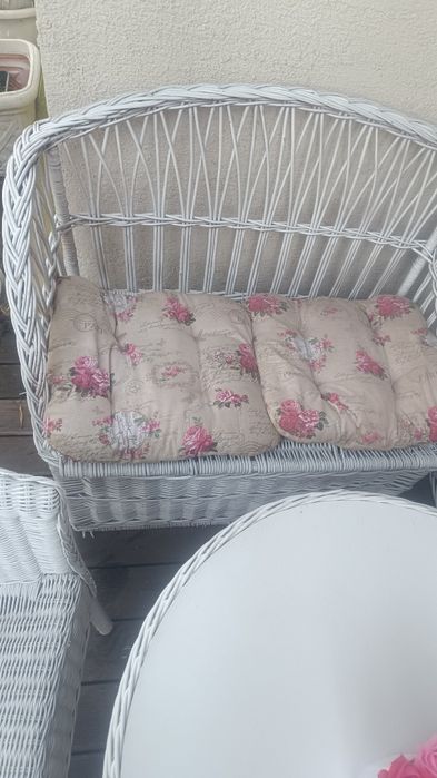 Sofa dwuosobowa z wikliny