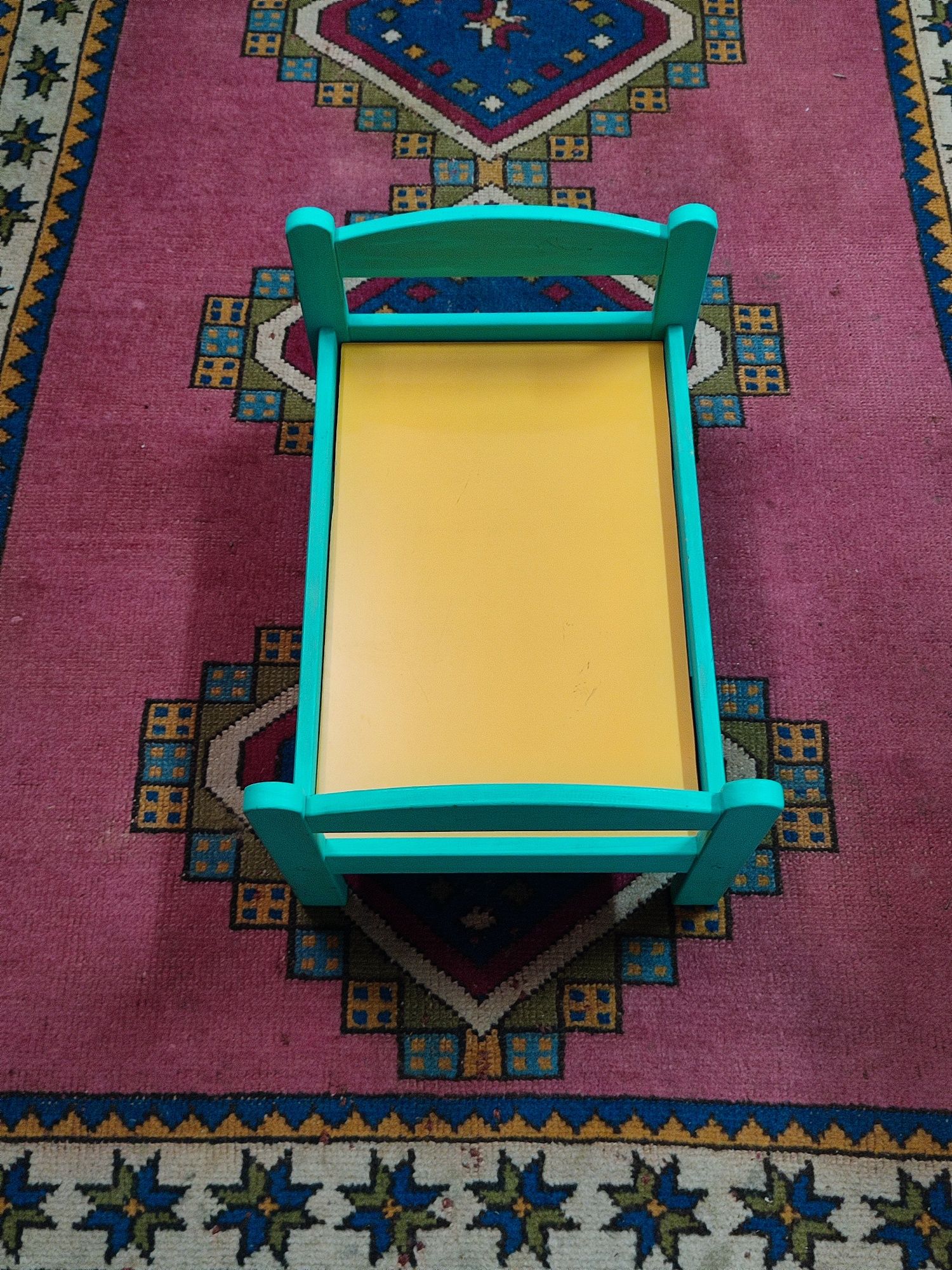 Cama para bonecas