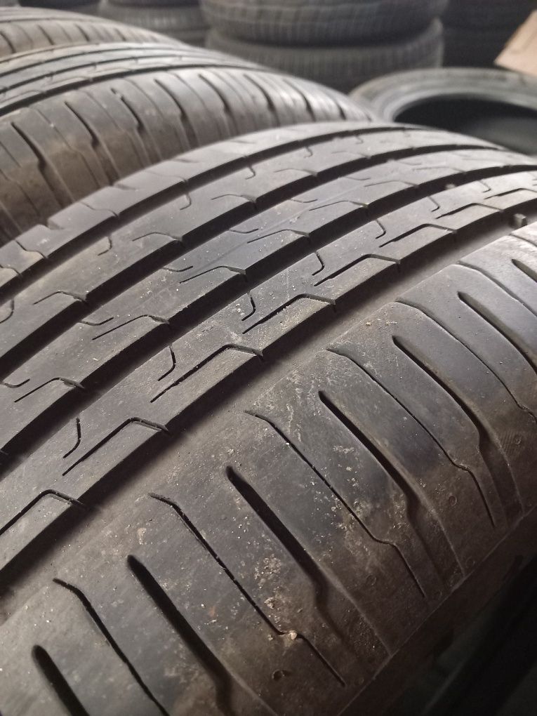 Opona letnia 215/65r17 continental  2021