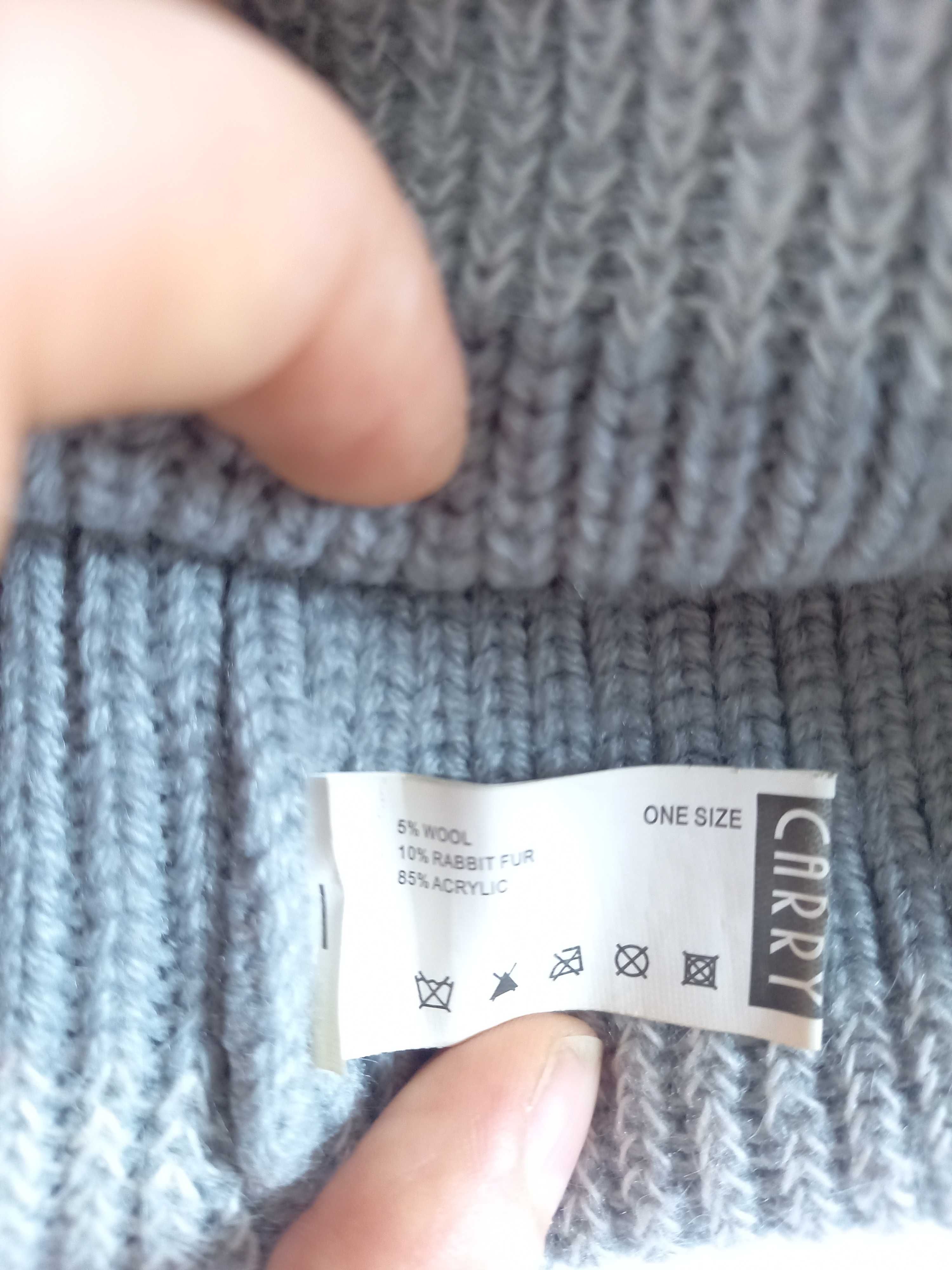 Czapka Carry wełna szara srebrna ciepła