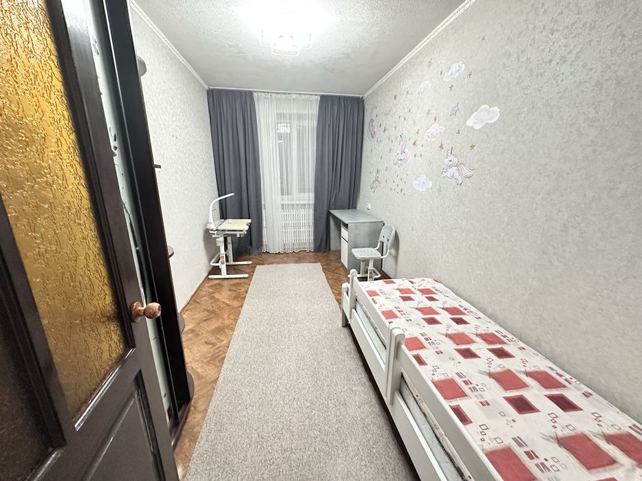 Сдам свою 3х комнатную квартиру метро Спортивная