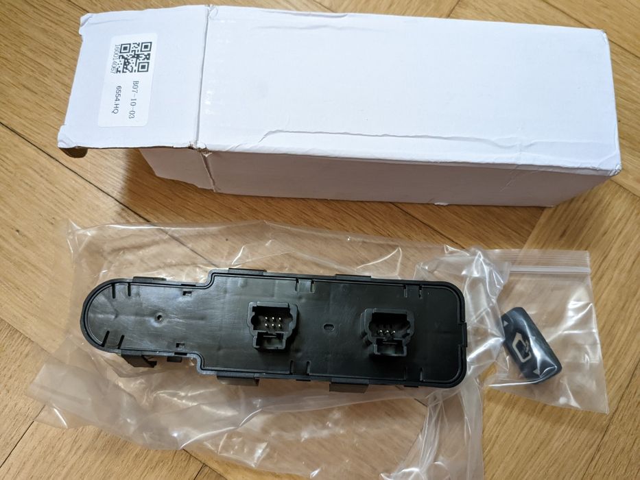 Переключатель кнопка склопідіймача C5 2 Citroen 6554.HQ 6554HQ 6554 HQ