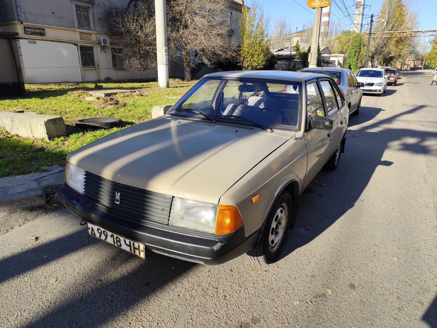 Продам машину Москвич 2141