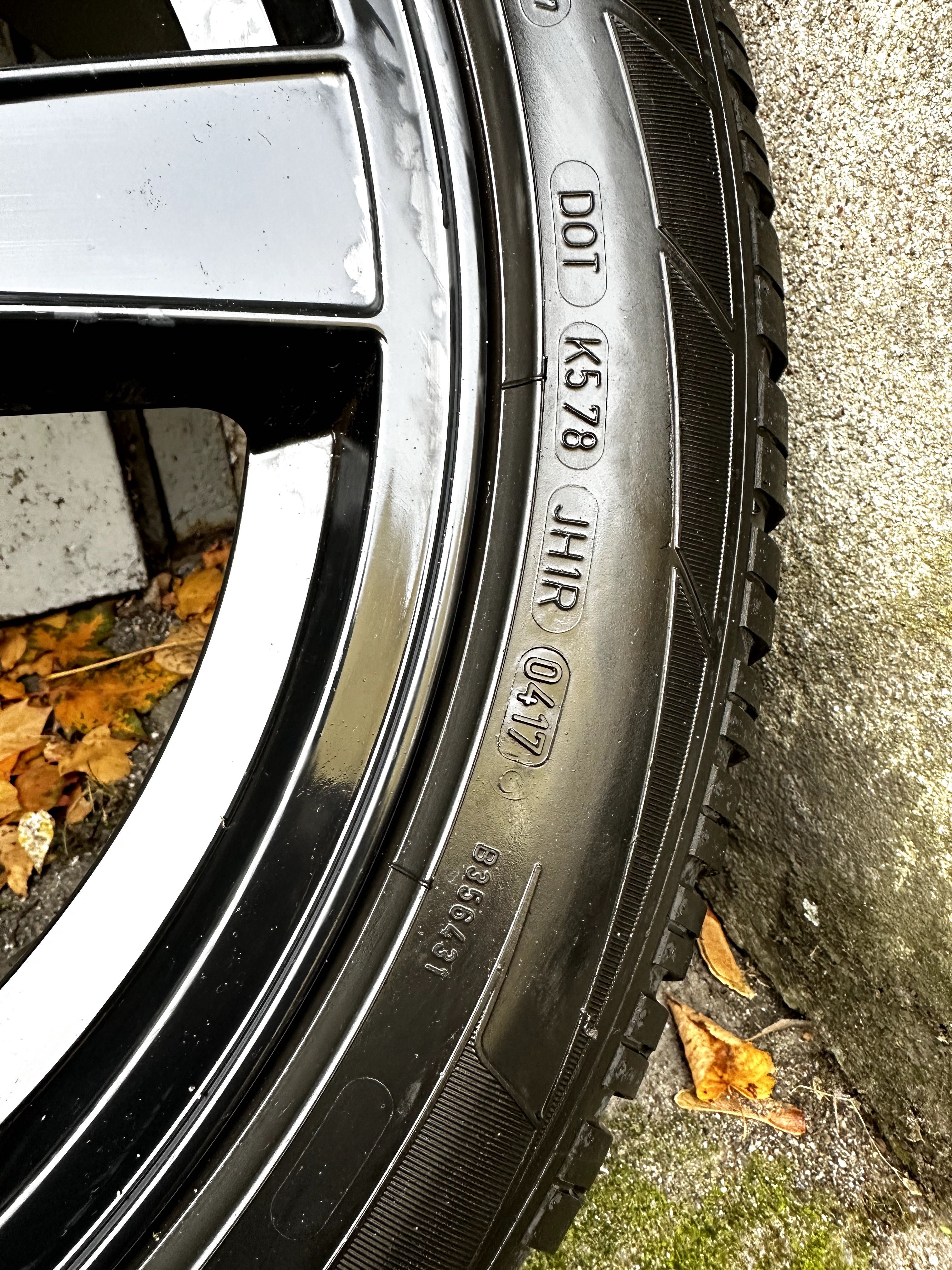 Koła zimowe alufelgi Toyota CH-R 225/50R18 Dunlop