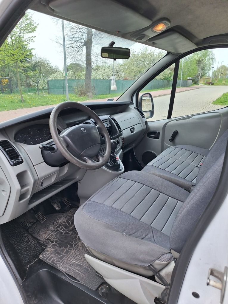 Renault trafic 2001 1.9 dci