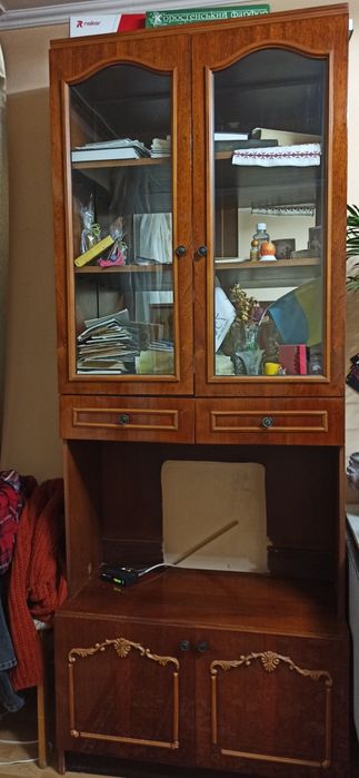 Шафа+телевізор Sony ,можливо комусь пригодиться