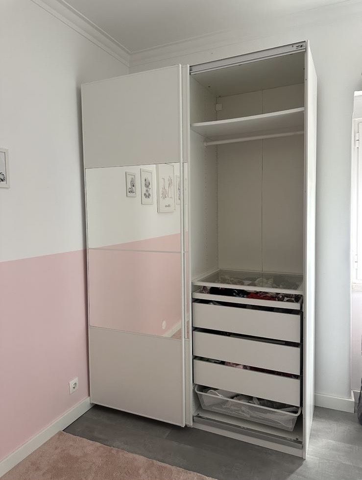 Roupeiro branco