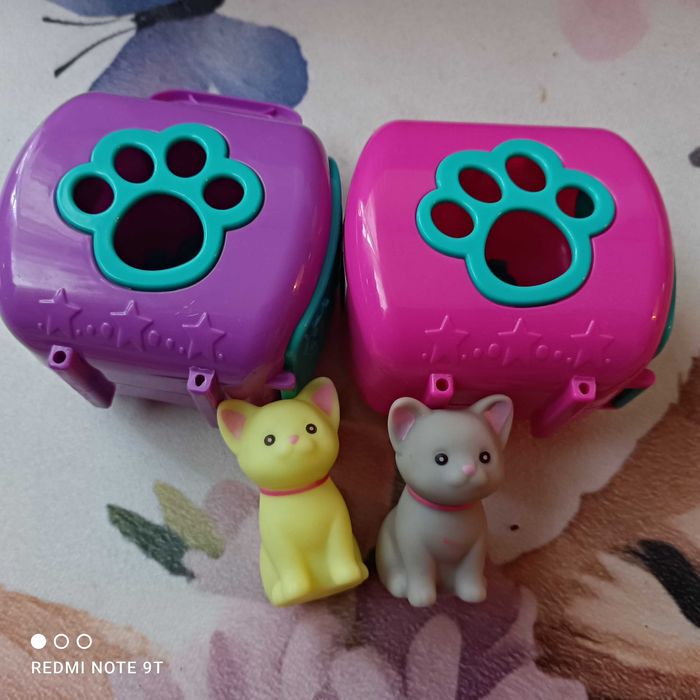 Zabawka kot transporter