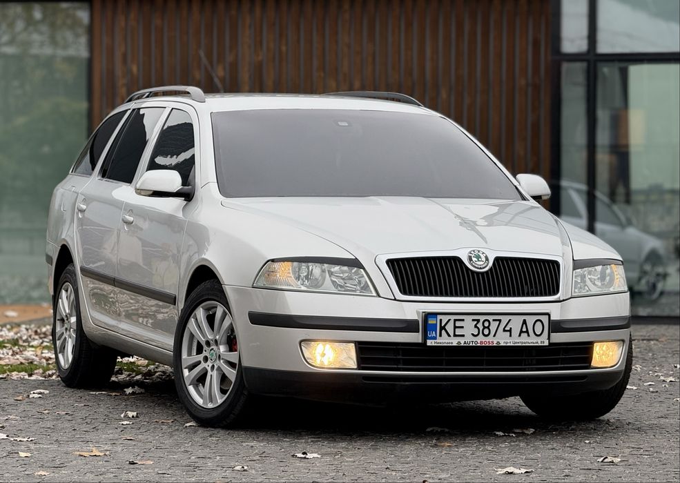 Skoda Octavia A5 2.0 бензин универсал