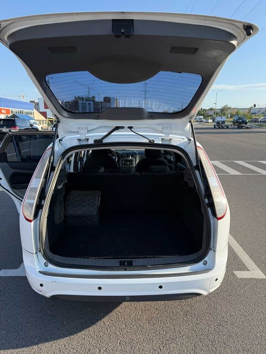 Ford Focus 1.6 TDCi 2010 • Економний дизель