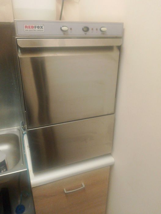 Zmywarko wyparzarka gastronomiczna