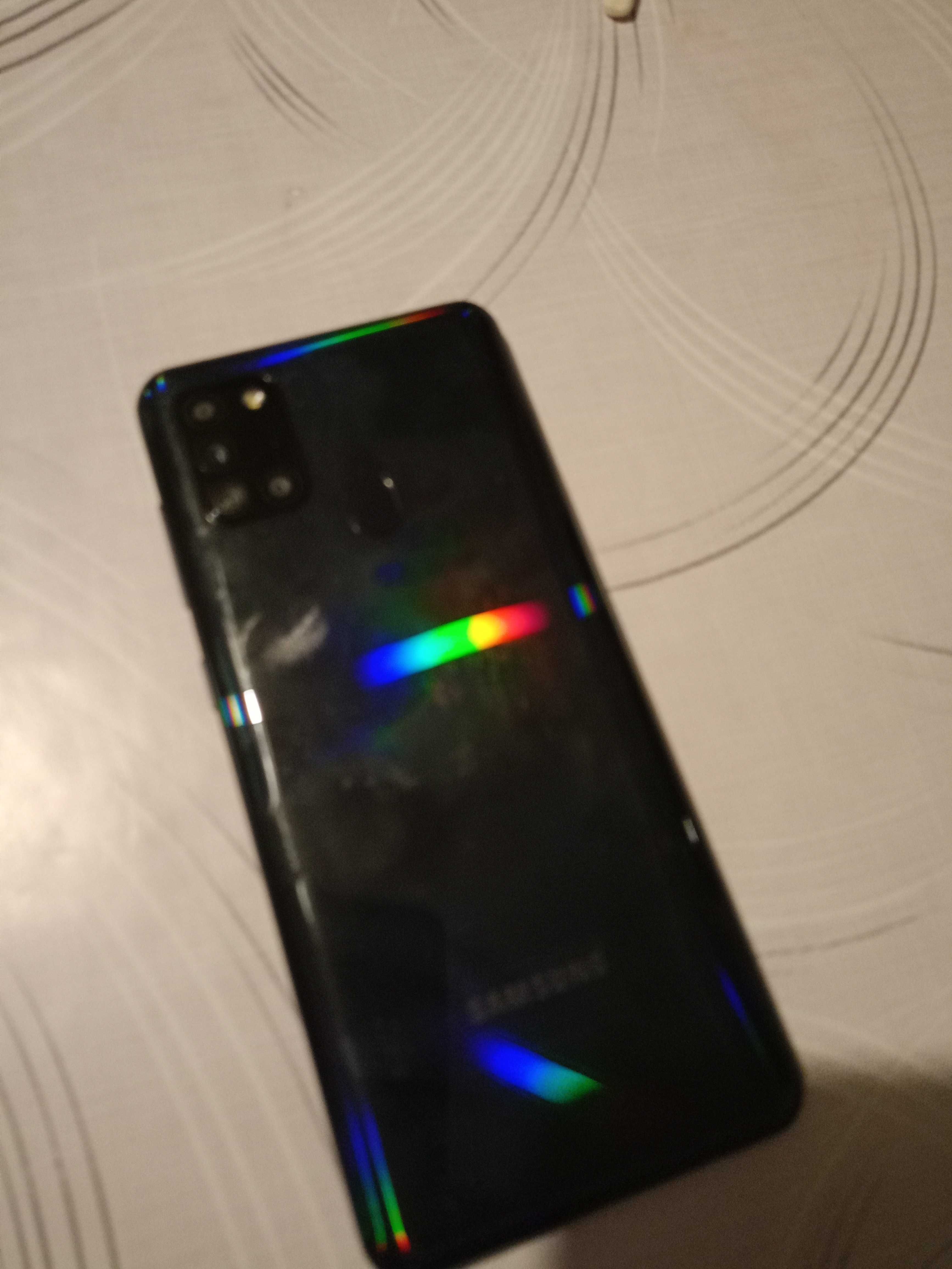 Samsung Galaxy A21s lekko uszkodzony