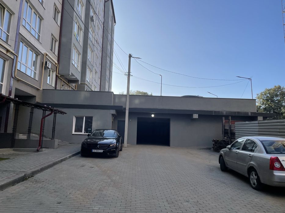 Продаж парковочного місця в закритому паркінгу