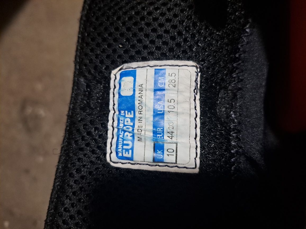 Buty Atomic redster Carbon