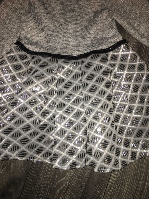 Sukienka elegancka rozm 104