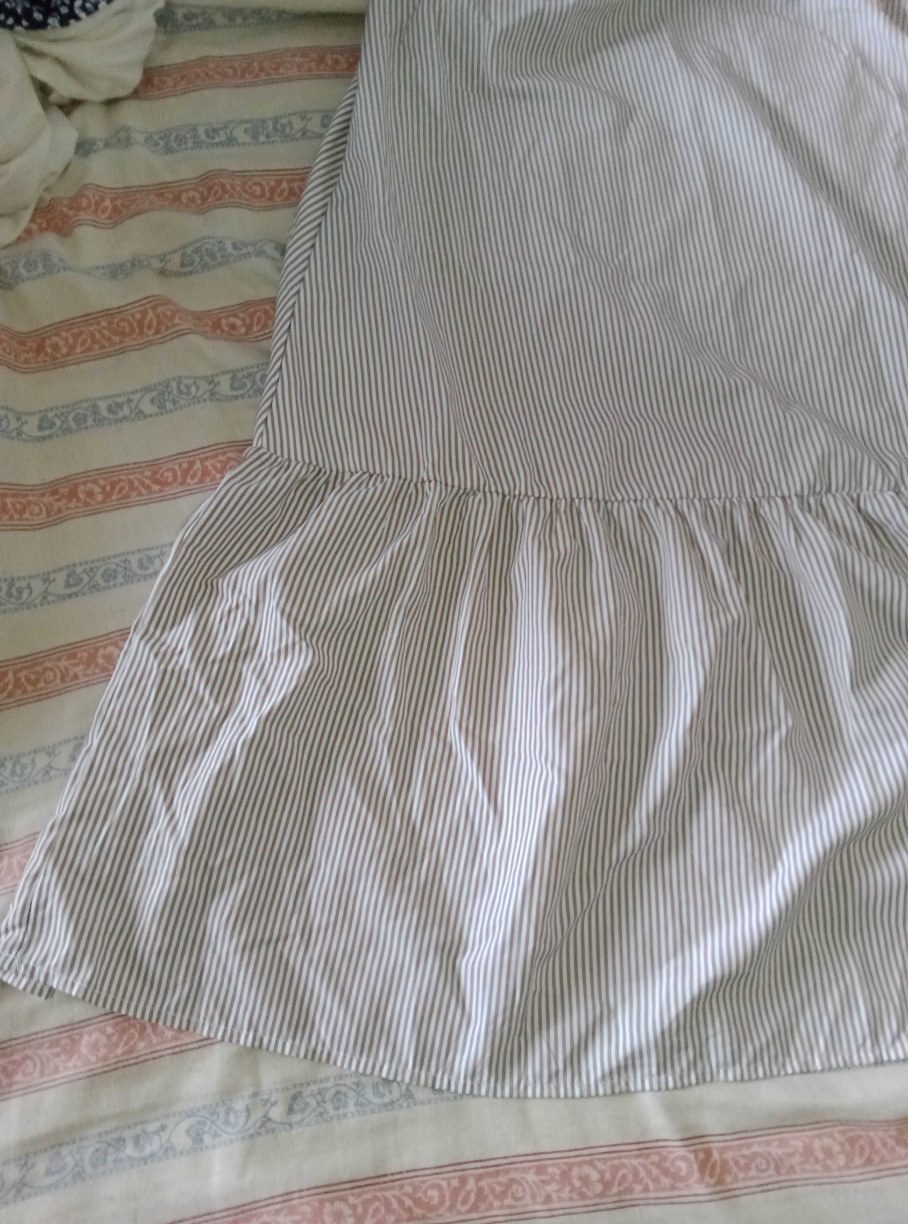 Vestidos e macacão novos
