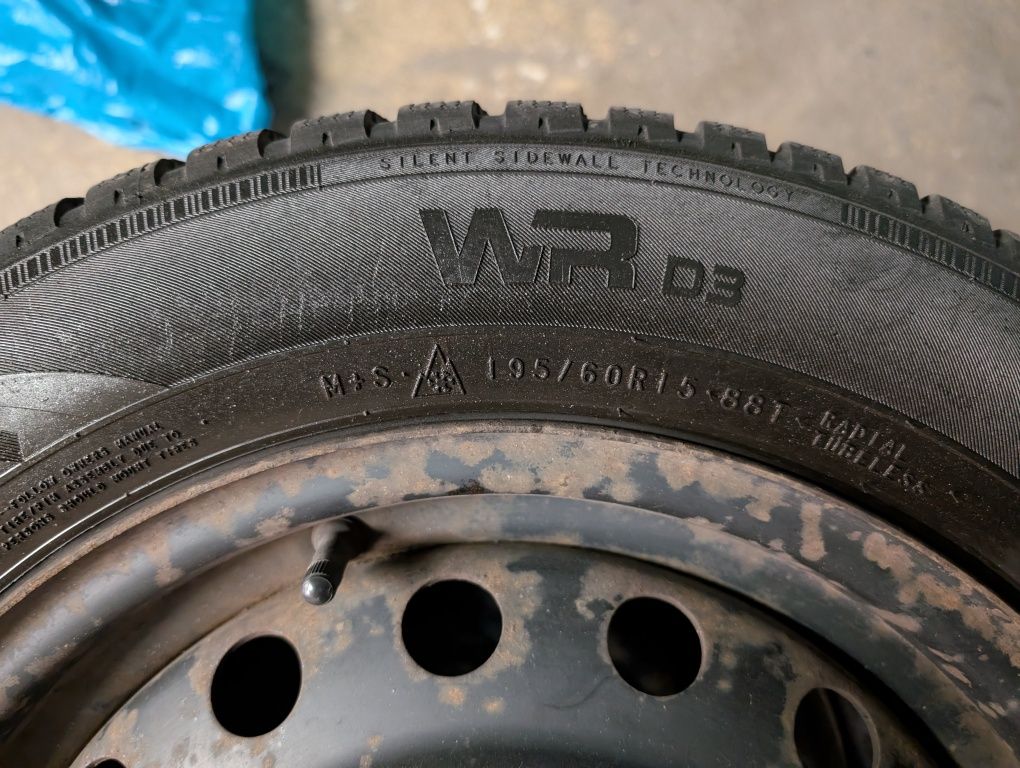 Koła, 4x opony zimowe, felgi stalowe, Nokian WR D3, 195 60 R15