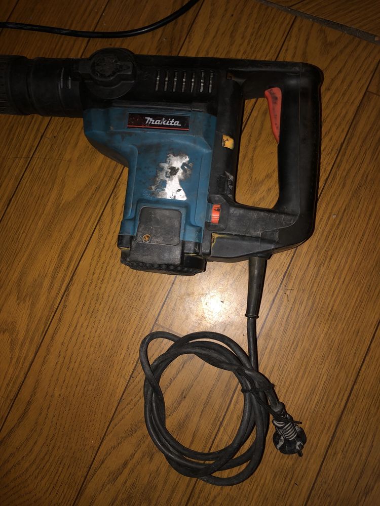 Młoto wiertarka Makita.HR 4500C