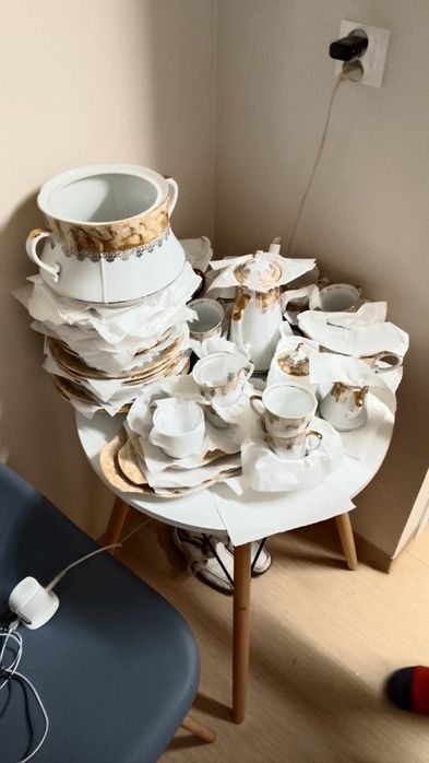 Serwis obiadowo kawowy z Chodzieży 1997r.