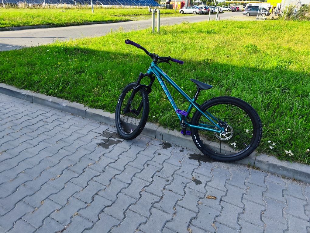 Sprzedam rower commencal absolut na kołach 24