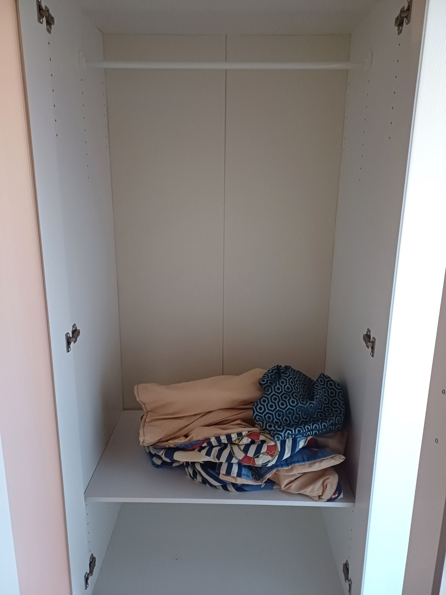 Armario roupa Ikea