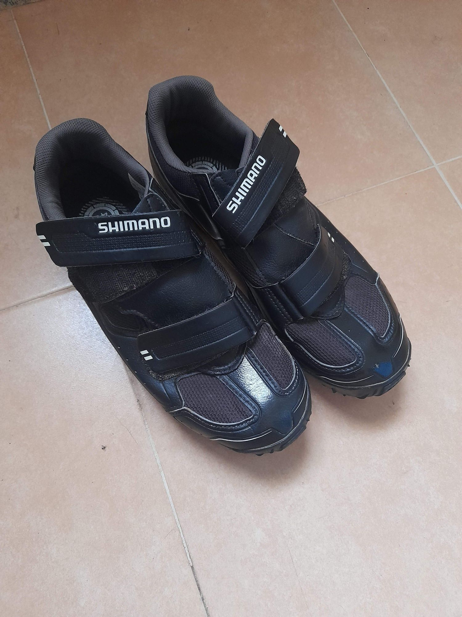 Sapatos de BTT em bom estado, tamanho 43 Shimano