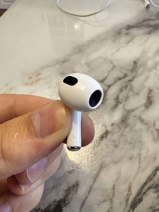 Продам навушники Apple AirPods 3rd Generation (MME73, MME73AM/A)