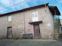 Casas, quintais, Arrumos, terrenos no Castedo