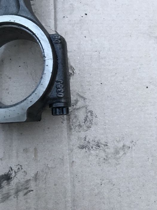 Поршня шатуни Volkswagen Crafter 2.0tdi Transporter T5 Крафтер