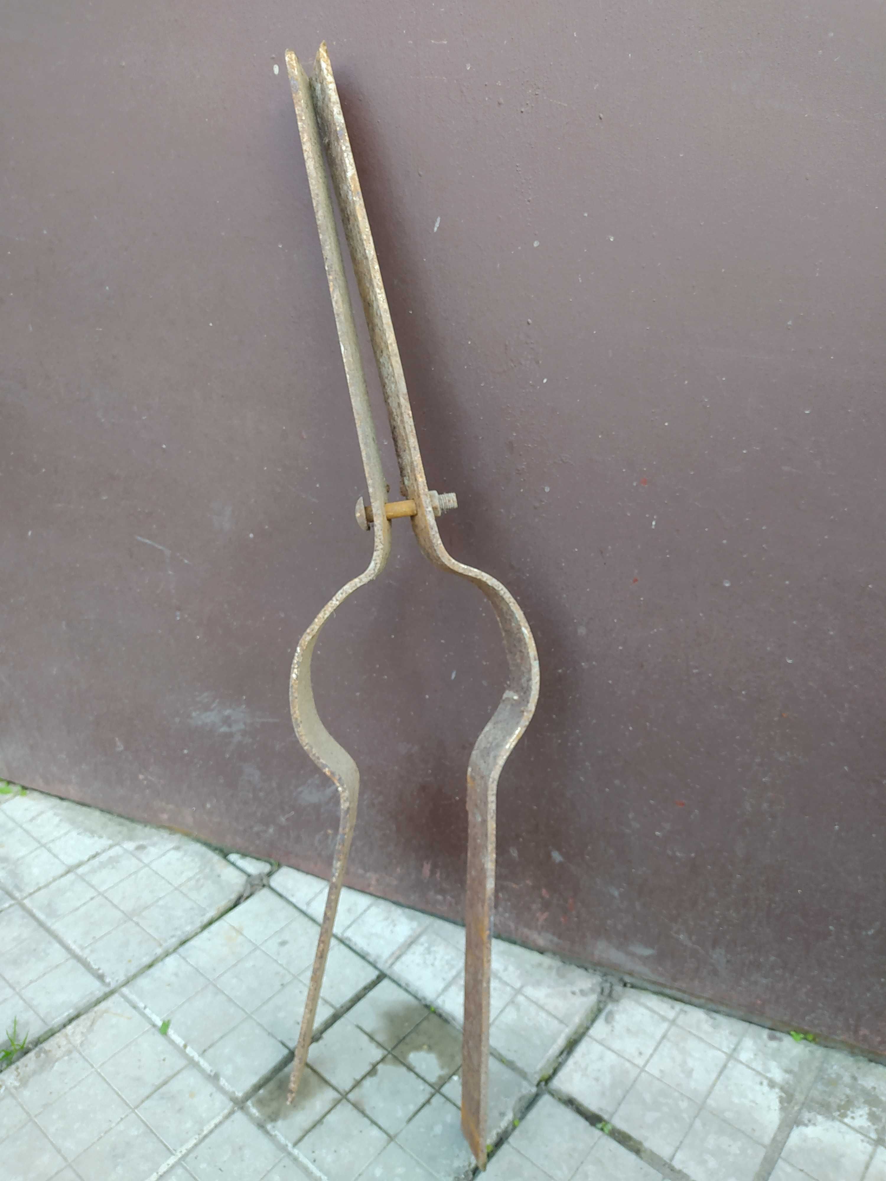 Металевий зажим (хомут-держатель) 150мм для витяжної труби