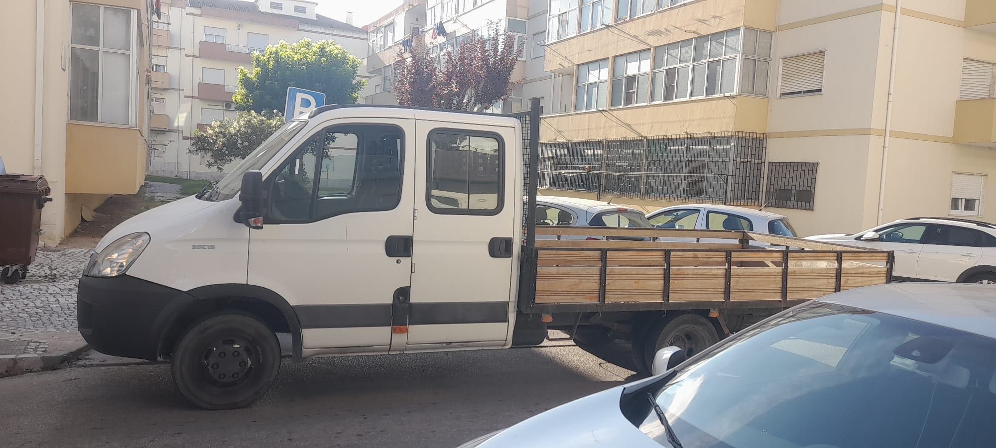 Carrinha Iveco Daily em muito bom estado