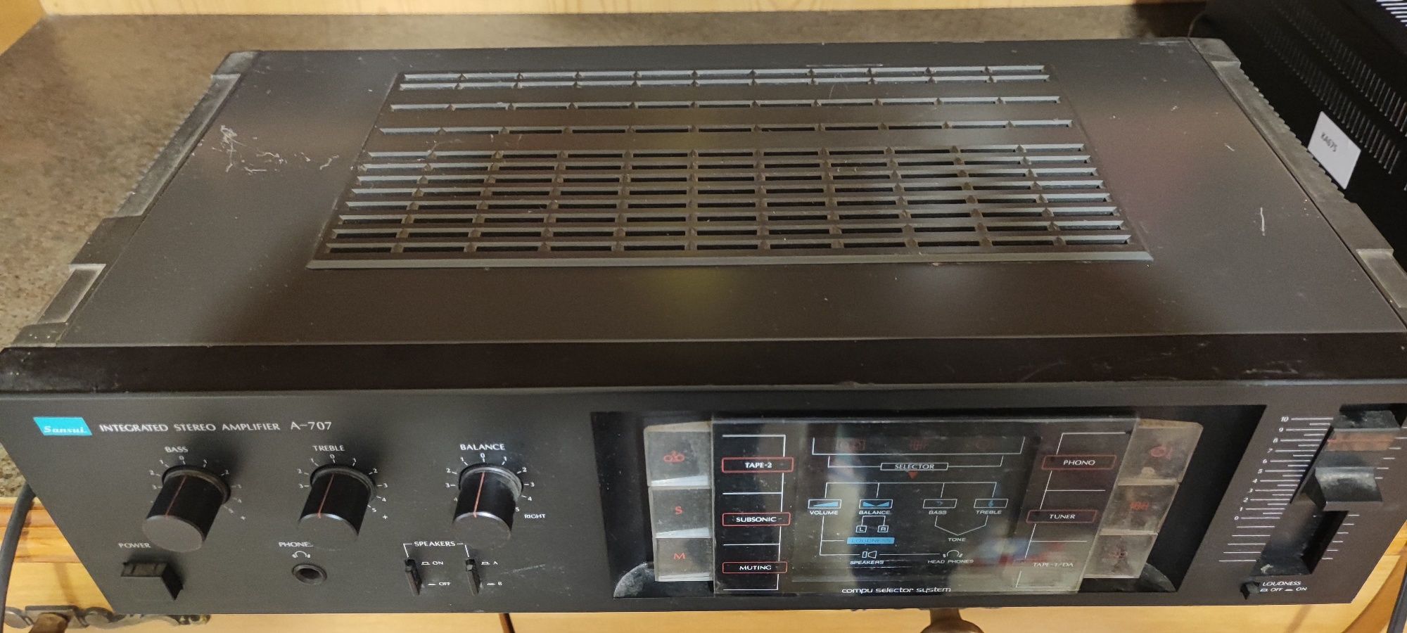 Amplificador Sansui A 707