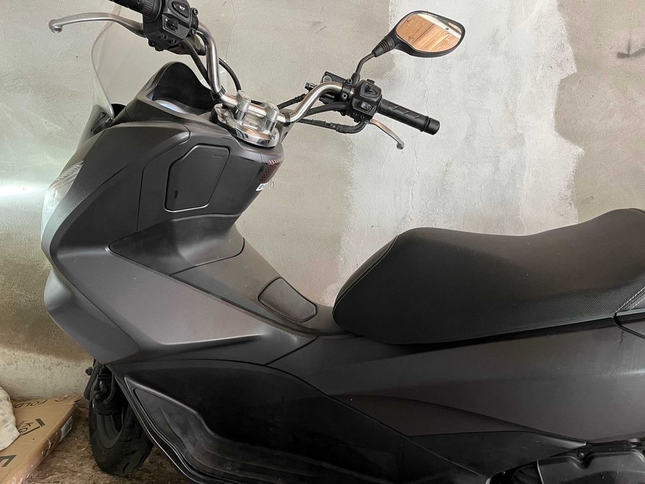 Vendo Scoter  HONDA PCX 125