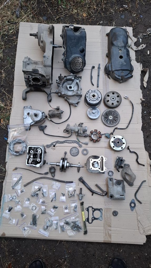 Пластик Suzuki Address V50 4Т, запчасти сузуки адрес 50 4Т