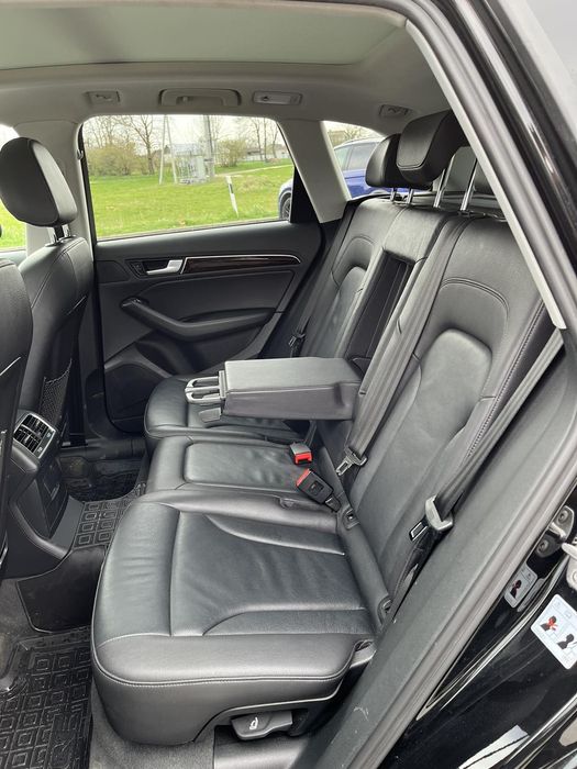 Audi Q5 обмін на нерухомість