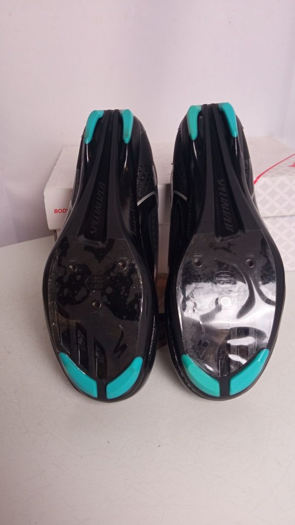 Nowe buty Specialized Ember RD damskie rozmiar 39 (25cm)