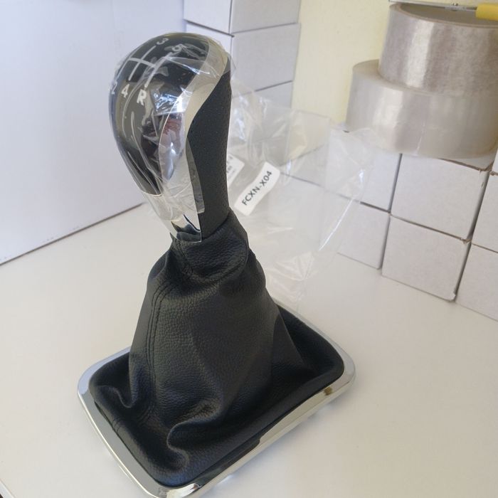 Geely Emgrand (кожух шкіра) Ручка кпп