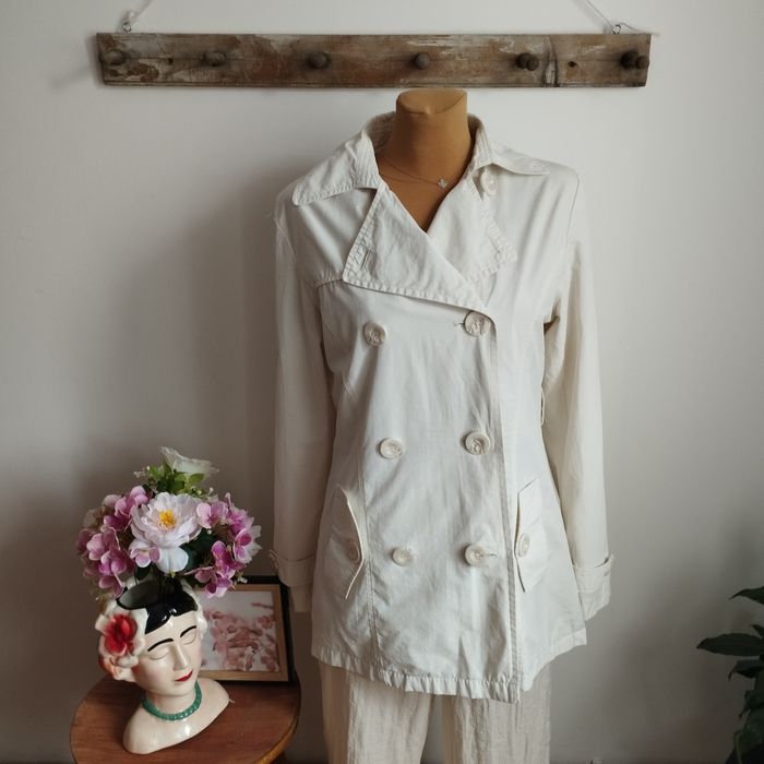 Stylowy trencz  płaszcz damski ADL Fashion, rozmiar L – klasyka w beżu