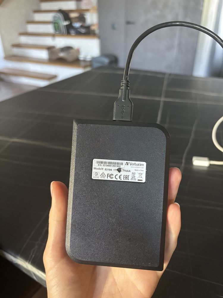 Зовнішній накопичувач (жорсткий диск) HDD Verbatim 1TB