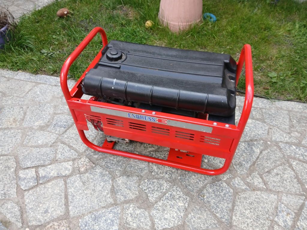 Agregat prądotwórczy Endress 3 fazowy 4,3kW silnik Honda