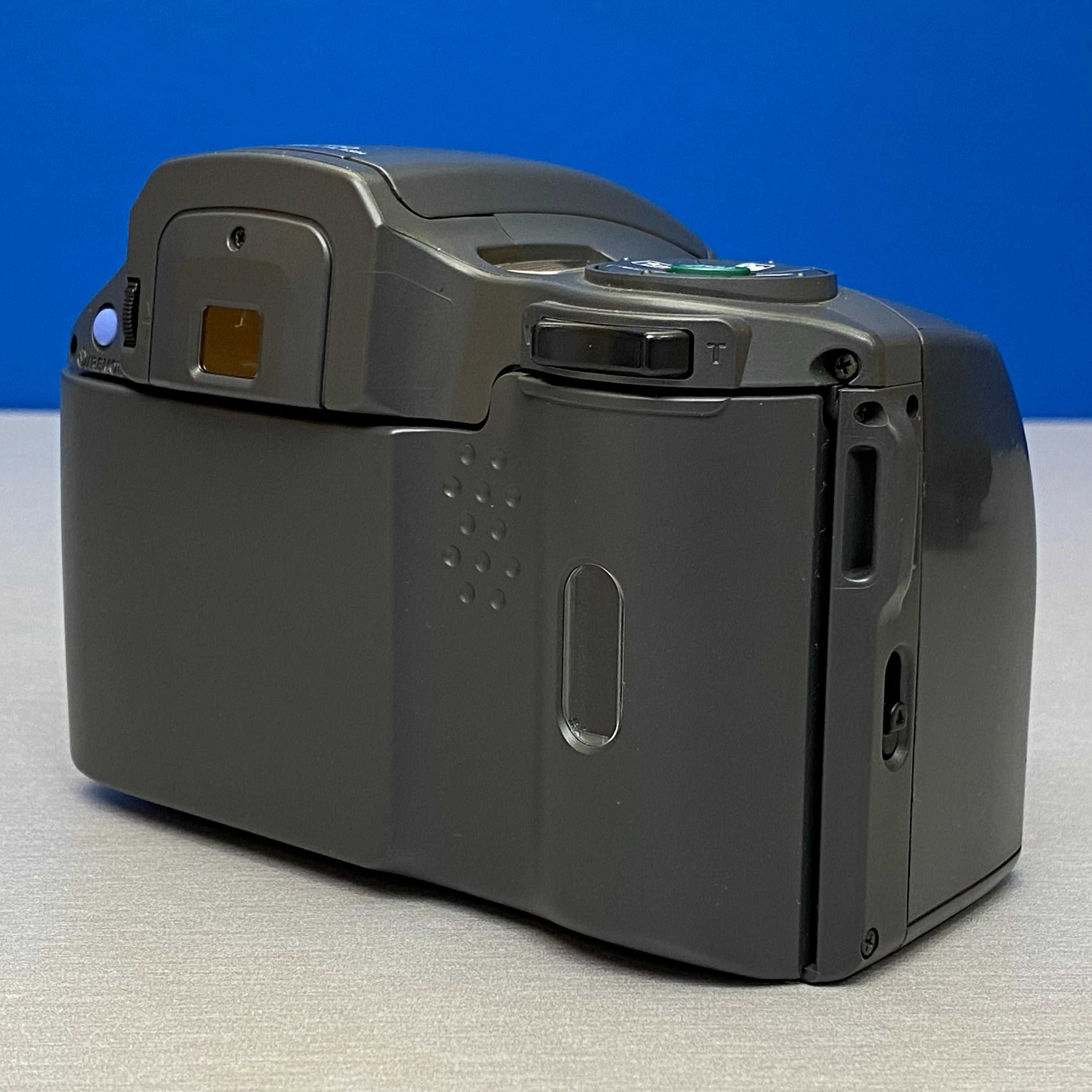 Olympus IS-100 (AF 28-110mm f/4.5-5.6)