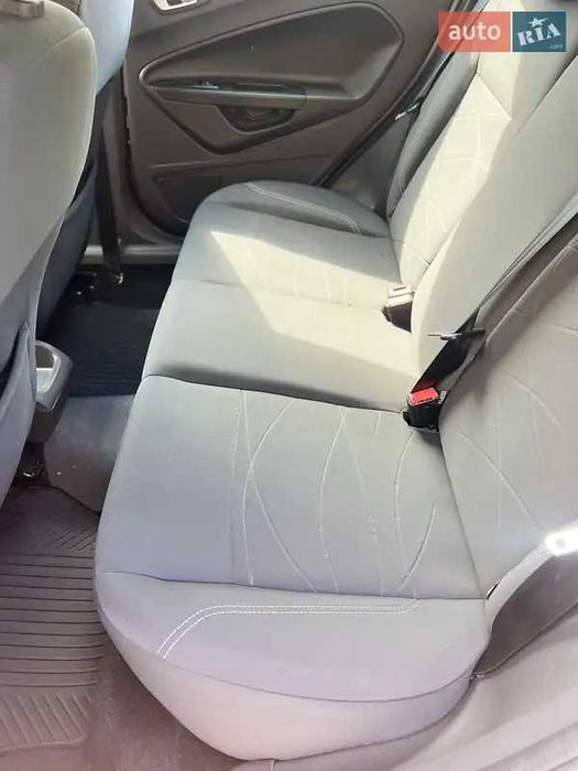 Ford Fiesta 2016 (офіційна , 1.0 Ecoboost) автомат другий власник