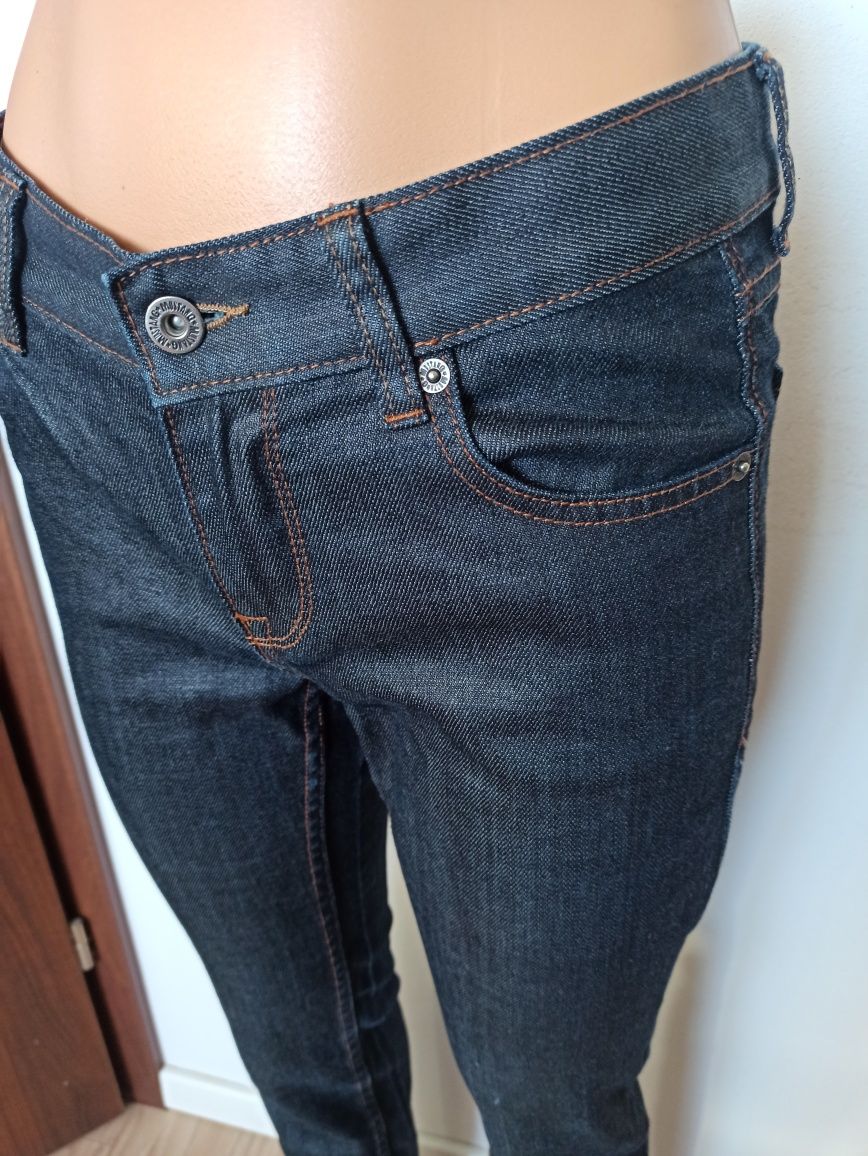 Sg Jeansy damskie 27/32 Mustang , spodnie damskie 34 , 36