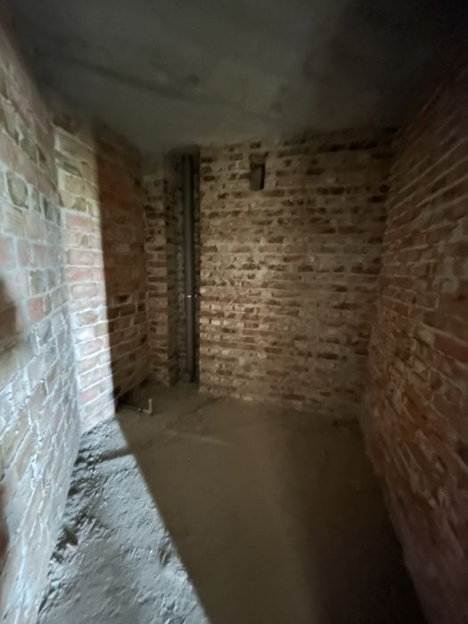 Продаж 1-но кімнатна Весняна