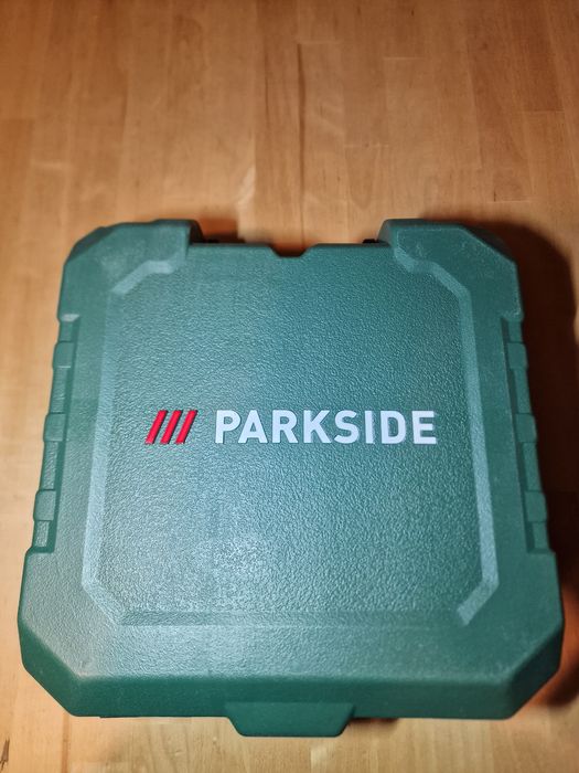 Aparafusadora ParkSide 20V Nova na caixa
