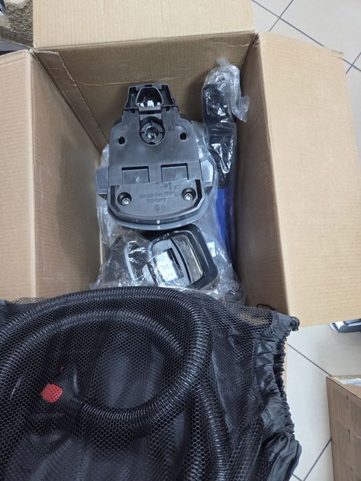 BISSELL Revolution HydroSteam 3670N Odkurzacz piorący